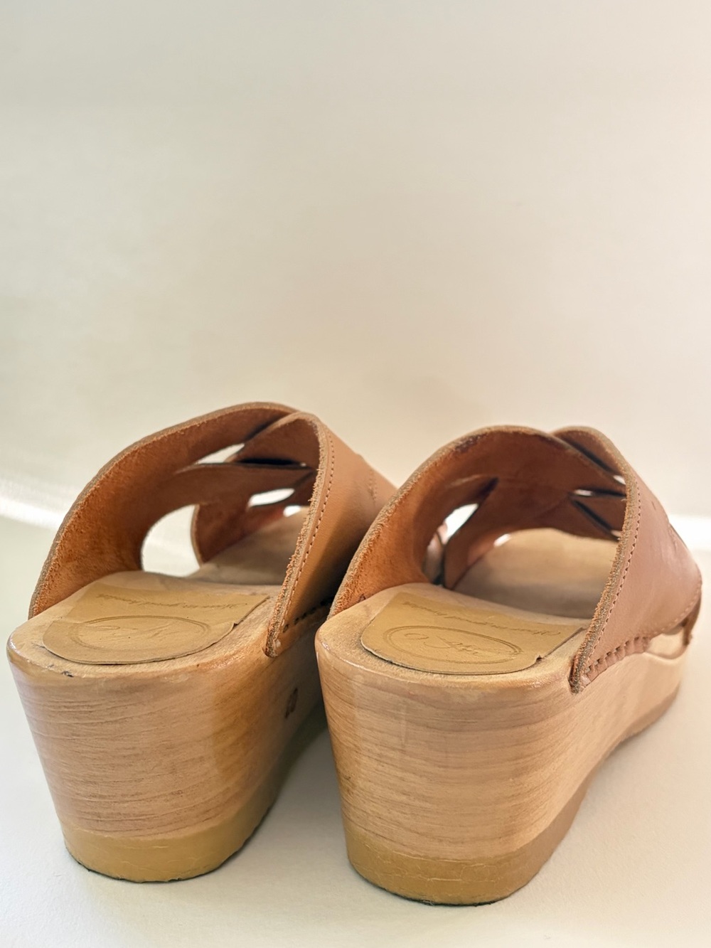 NO.6 Basket Clog on Mid Wedge in Desert Tan Leather - Picture 5 of 7